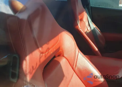 2014 Chevrolet Corvette Stingray Z51 из США, поврежденный, VIN 1G1YM2D70E5105490